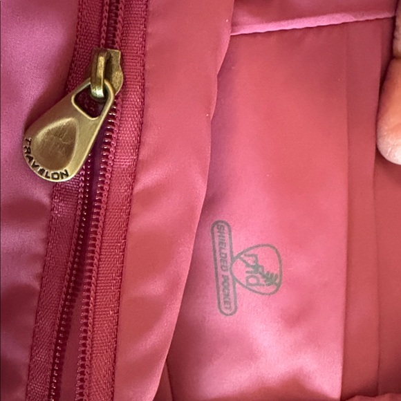 Travelon Anti-Theft Signature Slim Backpack Sable Brown RFID Pockets Organizer - Picture 9 of 11